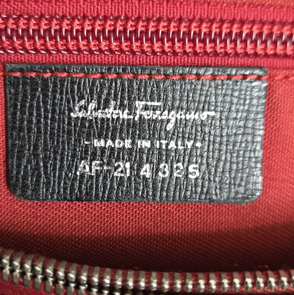 EUC Vintage Salvador Ferragamo Signature Tote Bag